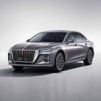 Carro de gasolina H5 por Faw Hongqi com uma chave de levantamento da janela da frente e 7 número de mudança para a frente