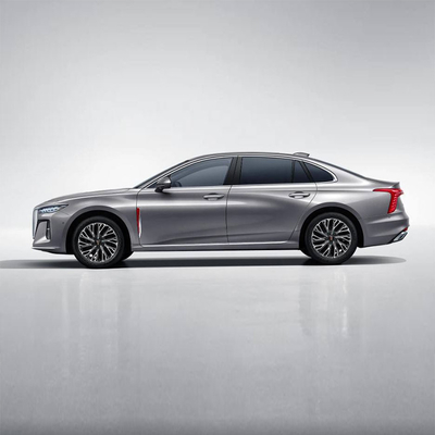 Carro de gasolina H5 por Faw Hongqi com uma chave de levantamento da janela da frente e 7 número de mudança para a frente
