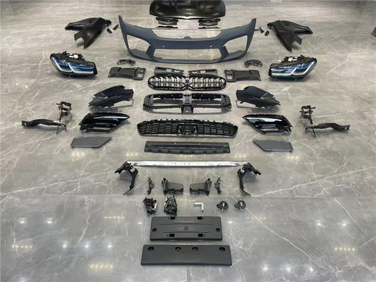 Automóveis BMW Série 5 F10 Para-choque dianteiro Para-choques traseiro Fenders Saias laterais Bodykit F10 F18
