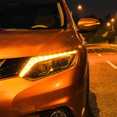 14-16 Conjunto de faróis X-Trail com lente LED modificada e sinal de viragem de água corrente
