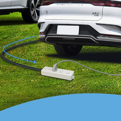 220V 4KW Voltagem nominal Conexão de descarga externa para acampamento de veículos de energia