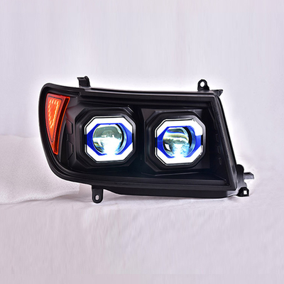 Associação de faróis de luz de dia com lente LED modificada para Toyota Land Cruiser LC100