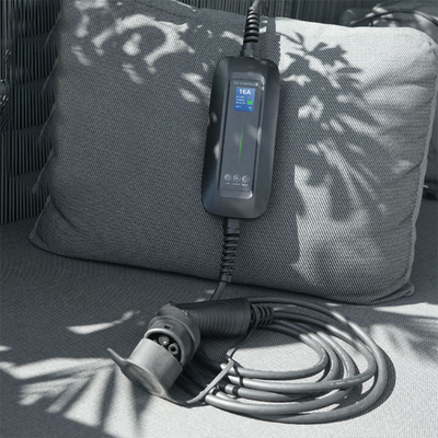 6A-16A Carregador EV portátil de corrente nominal perfeito para carregamento em casa e em movimento