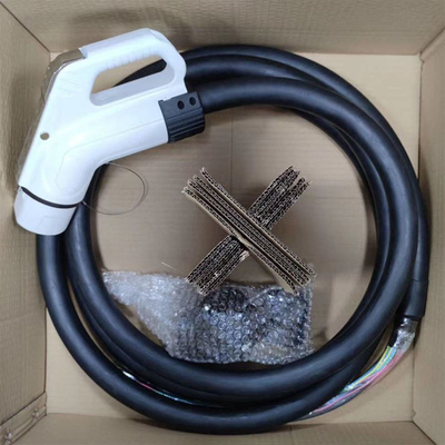 750V/1000V DC Voltagem de Operação Gbt Ev Plug de Carregamento A escolha inteligente para carregamento de carro