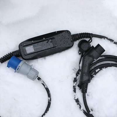 32A Corrente nominal Cable preto Cor Type1/Type2 Carregador de automóvel elétrico para veículos elétricos portáteis